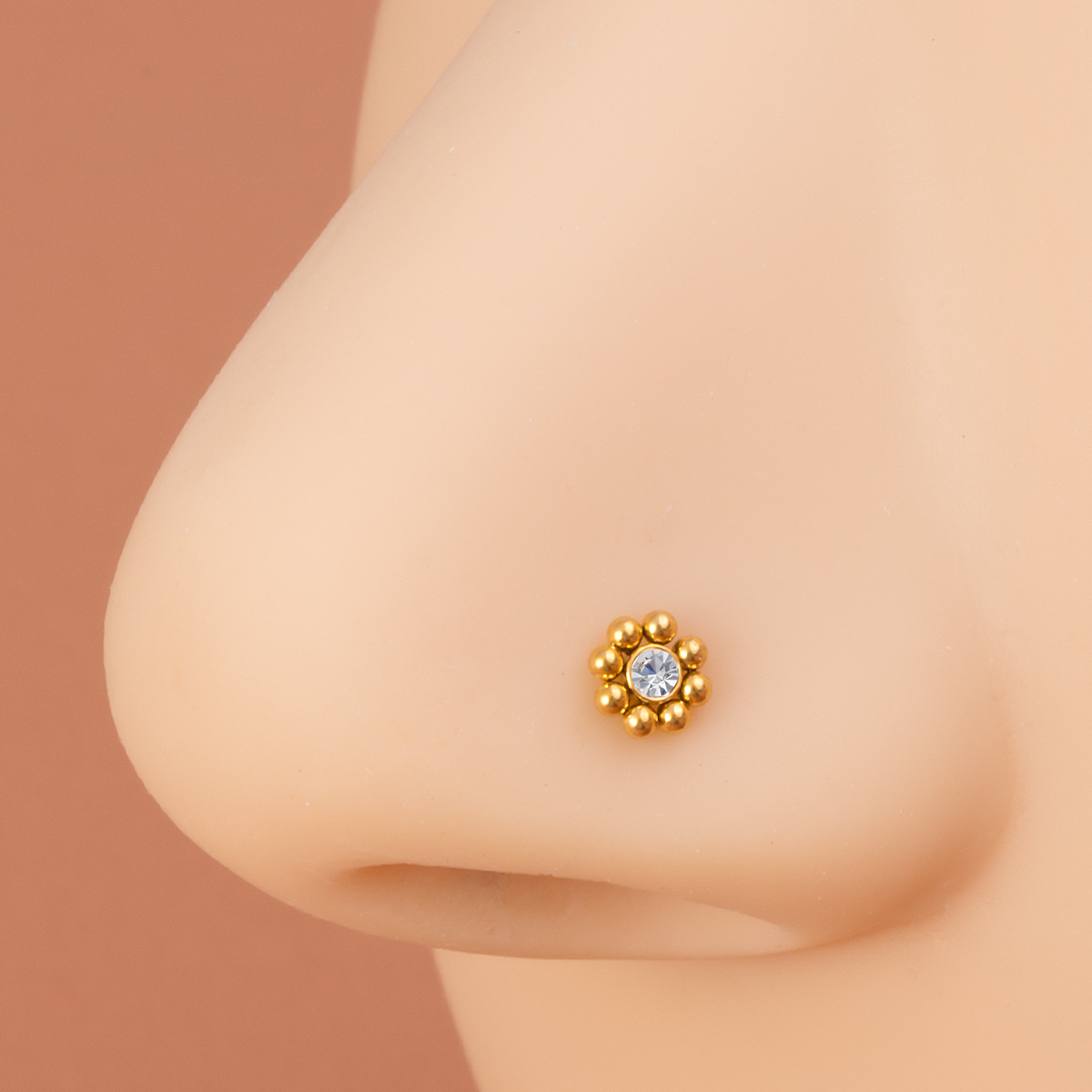 1pc of Flower-Shaped Screw Nos – обзор и цена Nostril Screw Pin