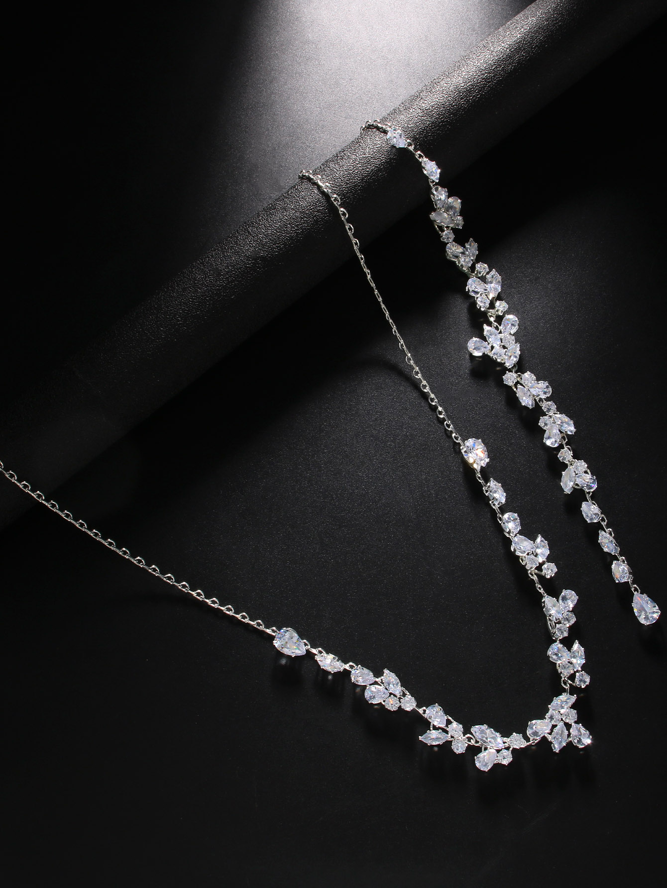 Crystal Leaf Backdrop Necklace – обзор и цена Body Jewellery