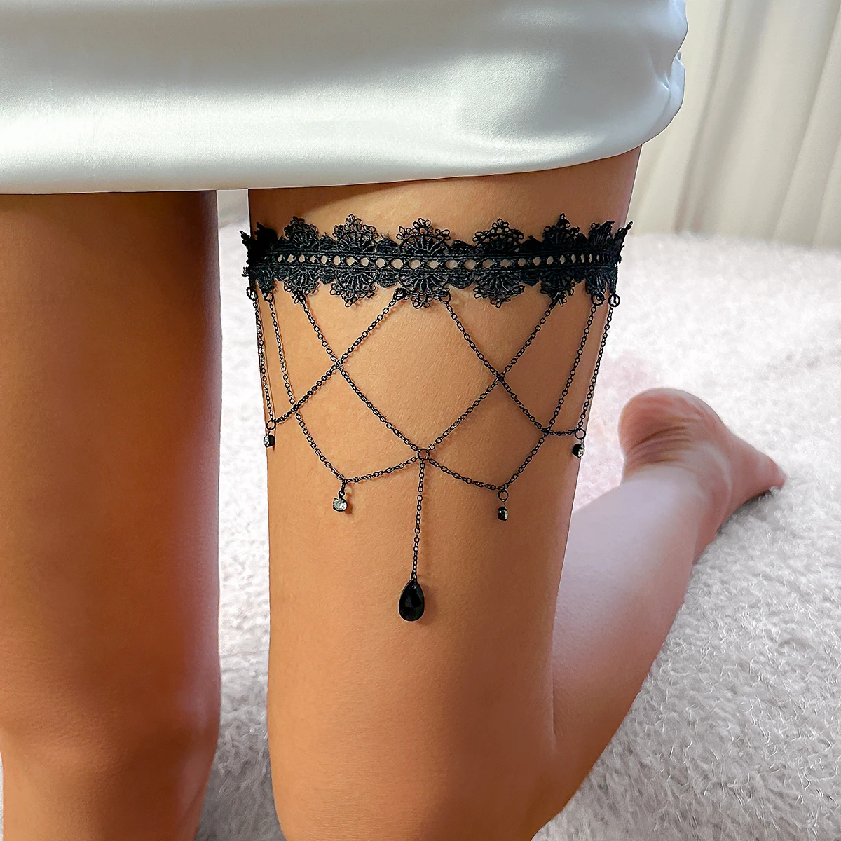 Boho Elastic Band Black Lace L – обзор и цена Body Jewelry Thigh Chain